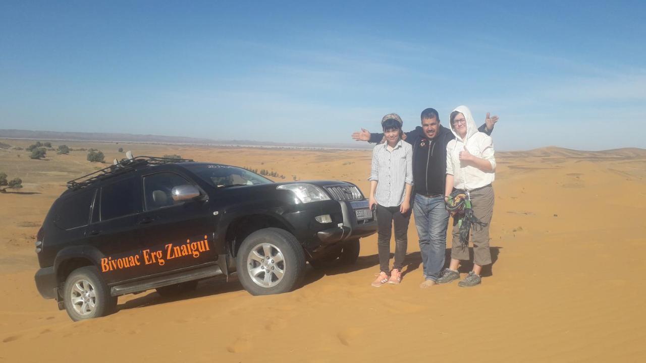 Bivouac Erg Znaigui Hotel เมอร์ซูกา ภายนอก รูปภาพ