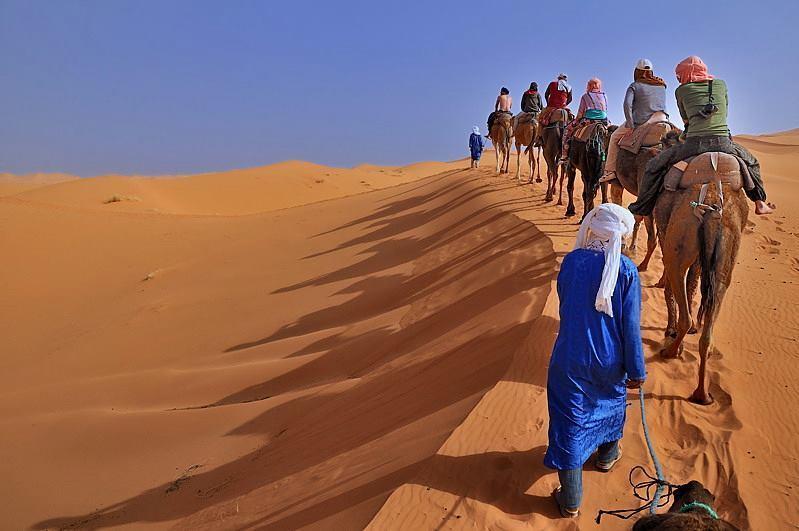 Bivouac Erg Znaigui Hotel เมอร์ซูกา ภายนอก รูปภาพ