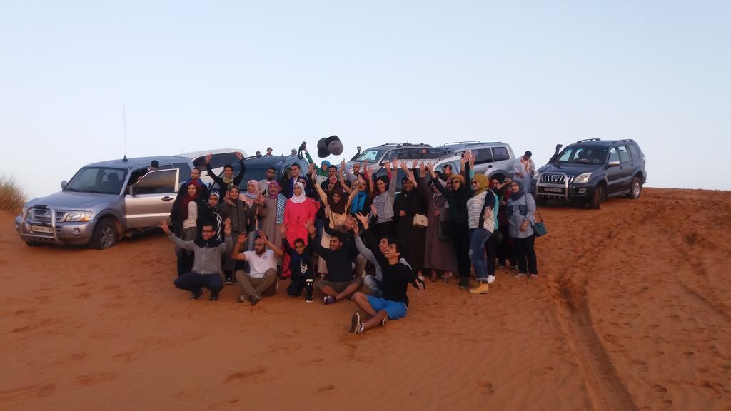 Bivouac Erg Znaigui Hotel เมอร์ซูกา ภายนอก รูปภาพ
