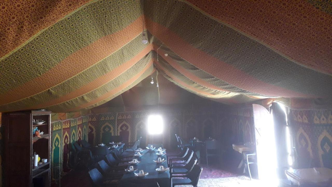 Bivouac Erg Znaigui Hotel เมอร์ซูกา ภายนอก รูปภาพ